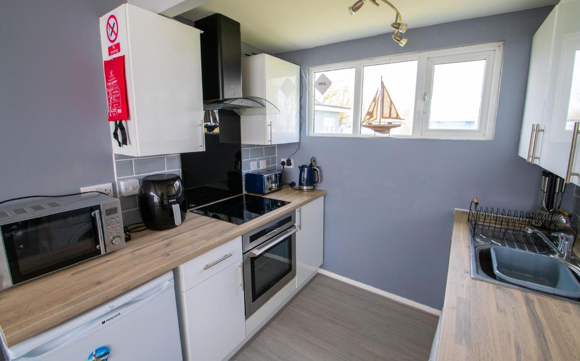 K105 - Chalet - Parkdean Camber エクステリア 写真